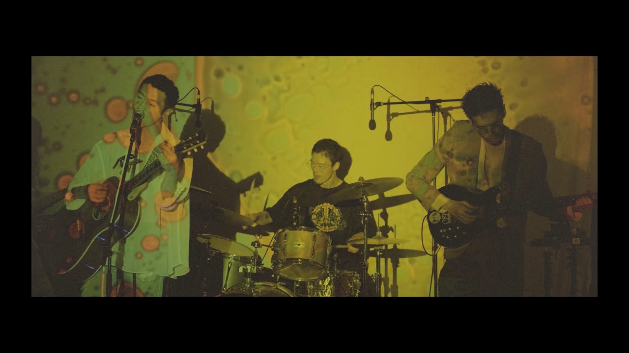 踊ってばかりの国 "サテン" Liquid projection experience session 1