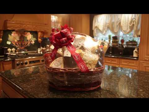 download lagu mp3 mp4 Long Island Themed Gift Baskets, download lagu Long Island Themed Gift Baskets gratis, unduh video klip Long Island Themed Gift Baskets