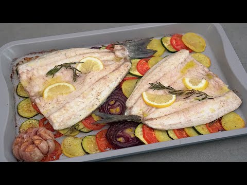 Lubina al horno con patatas y verduras