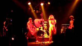 Boy Hits Car - benkei (040206).avi