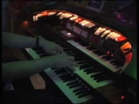 BERND WURZENRAINER LIVE 2009 an der KIMBALL XANADU !