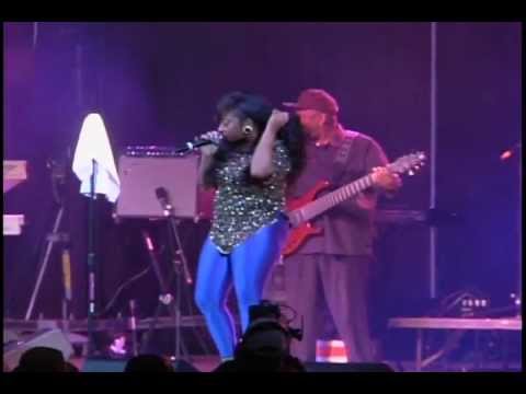 Toia Jones LIVE IN CONCERT