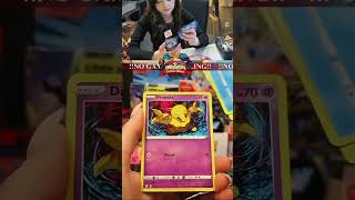 NO FREAKING WAY?! #pokemon #pokemoncards
