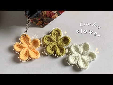 How to crochet flower keychain || yarnivora