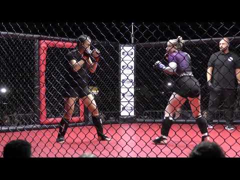 Stellar Fights 51 - Alaina Dutill vs. Yunmi "Smiley Face" Watson
