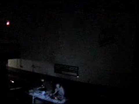 leafblower live at pemaf 2005