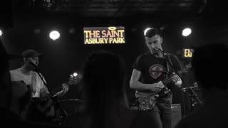 Cymbals Eat Guitars "Mallwalking" live At The Saint, they were huge!