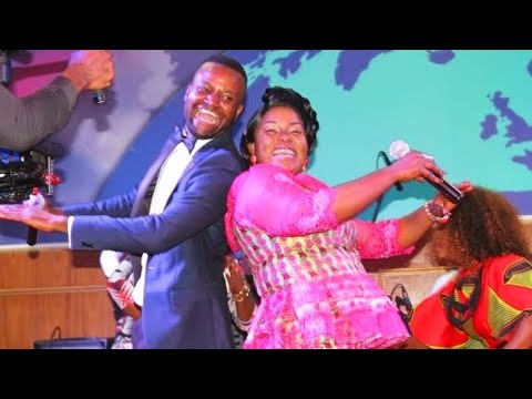 Godwin Mpungi - Kombo Na Yo Ekumama (Irma Sofia Adoration Medley Interpretation Cover)