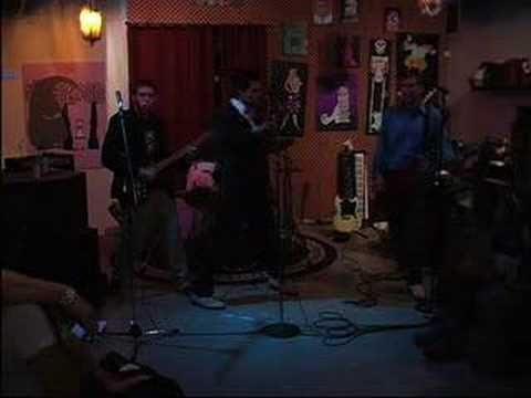 Pots 'n' Pans Live @ Backbone Music (Part Four)