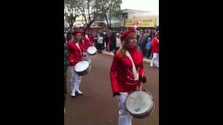 preview picture of video 'Fanfarra do desfile de Aniversario de Assis Chateaubriand 2011'