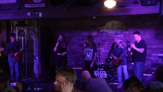 School of Rock Denver Guns n Roses vs Motley Crue 8/18/18: Ain't Goin' Down- Guns n Roses