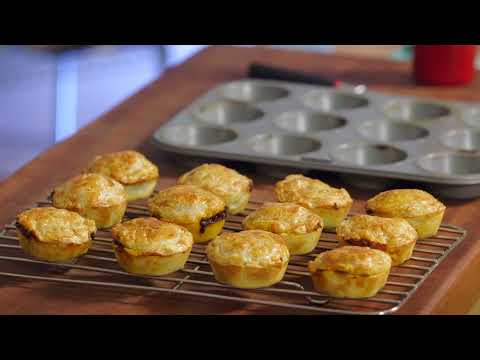 Massel Aussie Beef & Bacon Party Pies