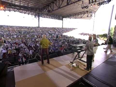 Sawyer Brown - The Boys And Me (Live at Farm Aid 2000)