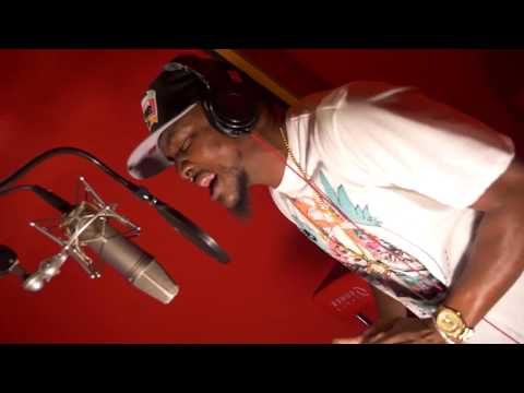 Phil Jay x Elli Bosco - Wuz Hap'n