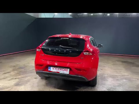 Volvo V40 1.5L AUTOMATIC - FACTORY ALLOYS - REVERS - Image 2