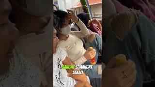 Download lagu funny moment when a travel gemoy passenger sits next to the driver ‼️‼️ #lol #funny #driver #travel mp3