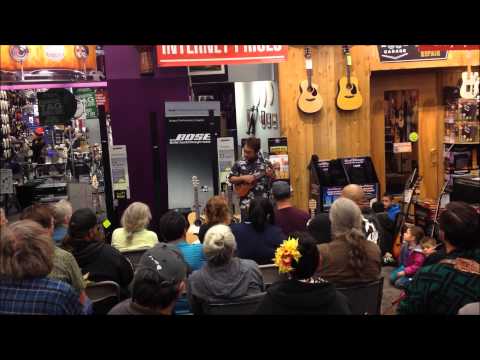 Daniel Ho Ukulele Workshop at Guitar Center Albuquerque