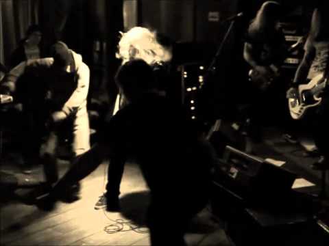 Better Not Born - Cross Stitched Eyes feat. Jere from Cigarette Crossfire (Club Liberte 26.04.2012)