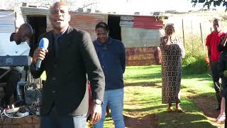 Download lagu Mr S Khuzwayo @free state makgolokweng open air mp3