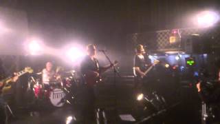 What goes boom , Pixies at BBC Maida Vale 26 sept 2013