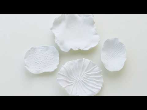 Maitake Wall Decor-Ridges-Soft White(ديكور حائط مايتاكي - حواف - بيضاء ناعمة)