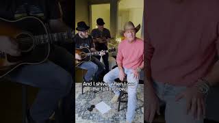 Tim McGraw covers Merle Haggard&#39;s &#39;If We Make It Through December&#39; #shorts