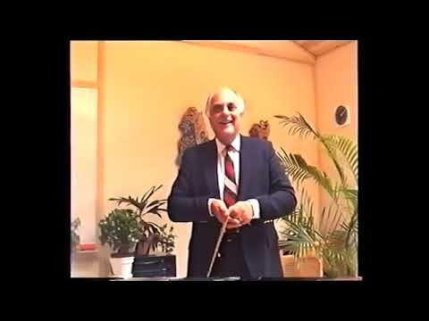 Dr. Marcel Vogel | Charging the energy field in water with a crystal