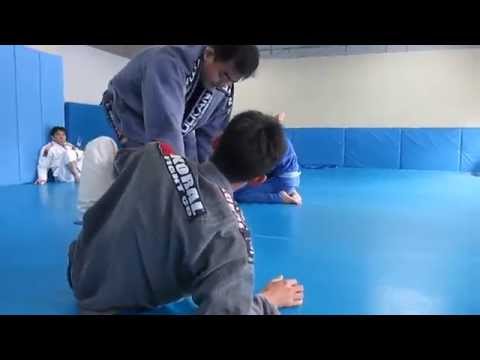 石塚さんガードから片足タックルがナイス!【船橋市・AXIS柔術千葉】