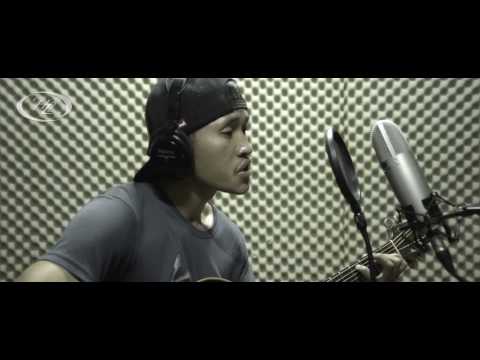 KOJ PUAS TSEEM NCO - GOTZILLA KOOK KOOK (Acoustic version)