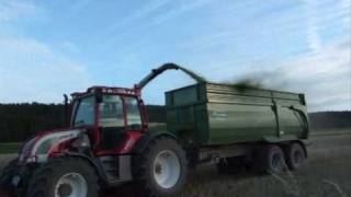 preview picture of video 'Claas Jaguar 830 mit Direct Disc , Gps häckseln'