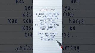 Download lagu Berbeza Kasta (feat. SKA86) · Kalia Siska · SKA86 · Lyrics mp3