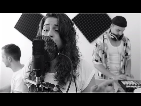 Frankie Balou, BRUD1 & Jonas - flowkey Song (Pharell Williams - Happy inspired)