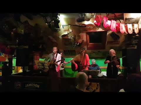 Lyndon Town - The Wanderer, Lyndon Town