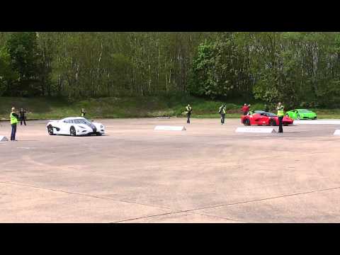 Vmax200 - LaFerrari VS Koenigsegg Agera N