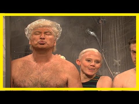 Breaking News | Snl's cold open puts trump and manafort in the shower