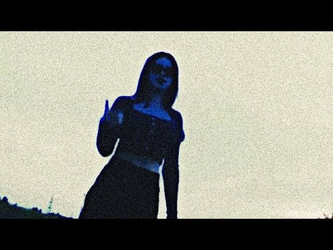Nieporadna feat. Tommy - Pomaluj mój świat [Official Video]