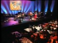 Vusi "The Voice" Mahlasela - Phata Phata - Miriam Makeba - Philips Music World Festival 2004