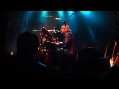 The Guillemots - Trains to Brazil [Live @ Samsung Studio - Argentina]