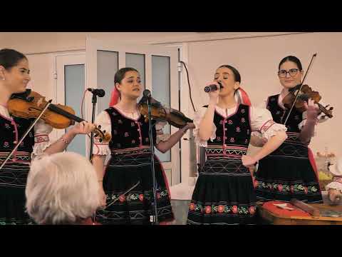 2. fotografia fotogalérie Aktuality / V života jeseň, spája nás pieseň - foto