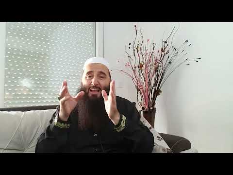 10 unique specialties  of  Jumah and Arafah have fallen on the same day by Shaykh Sait Al-Albani