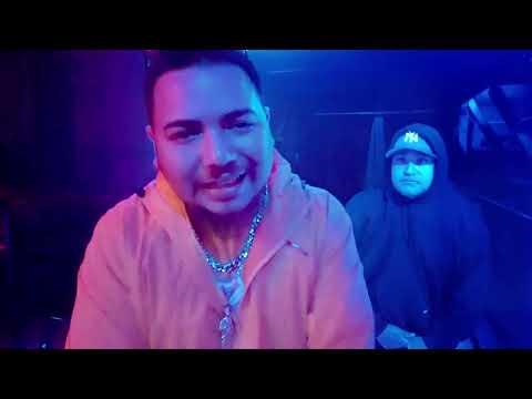 JAURIA SANTA FT. TONY ARELLANO - SI ME VEZ VOLANDO (VIDEO OFICIAL)