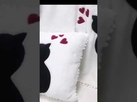 Ensemble plaid et coussin, 100% polyester - Second Medium