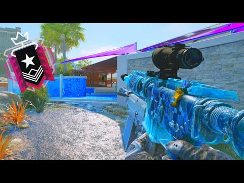 How A Real Controller Champion Plays - Rainbow Six Siege