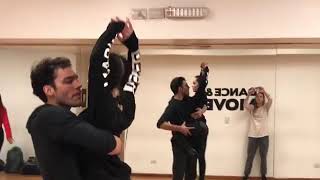 Coreografia de Besarte Mucho (Lali y Nacho Perez Cortes)