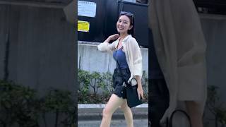Download lagu Why do Japanese girls walk strangely? mp3 Download lagu Why do Japanese girls walk strangely? mp3