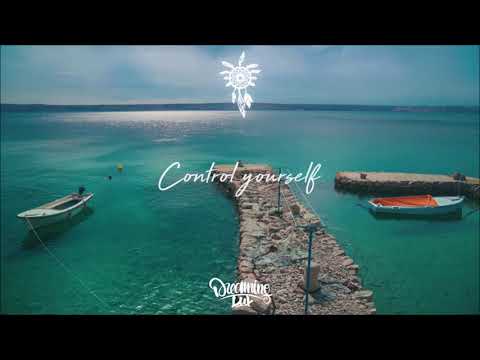 DLMT Feat. Kopa - Younger [Lyrics]