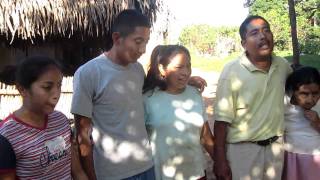 preview picture of video 'Leadership University Scholarship Beneficiary: Martha Alina Lopez Garcia Family.MOV'