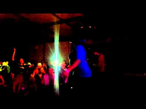 Kalbata ft. Warrior Queen Live @ Yizrael Vibes 3.2.12