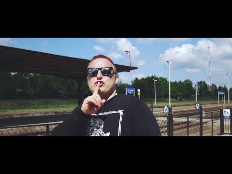 Wierzyc - Selfmade Prod. Dzieciak (OFICJALNY TELEDYSK)