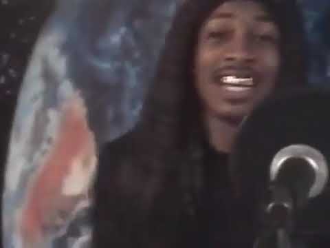 Main Attrakionz - "F*ck The World" (OFFICIAL MUSIC VIDEO)